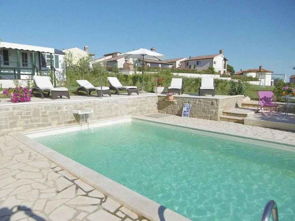 Emma Comfortable Holiday Residence Kaštelir Ferienhaus
